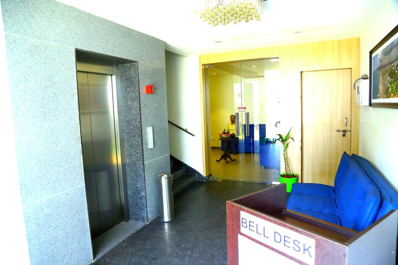فيساخاباتنام Abhayaa Hotel المظهر الخارجي الصورة